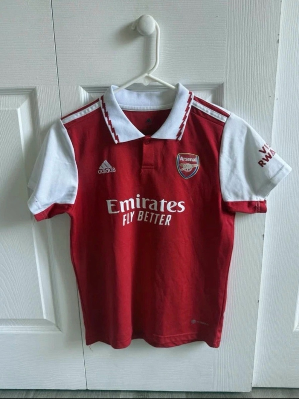Adidas Arsenal Emirates Fly Better Jersey Saka 10 Aeroready Authentic Collar